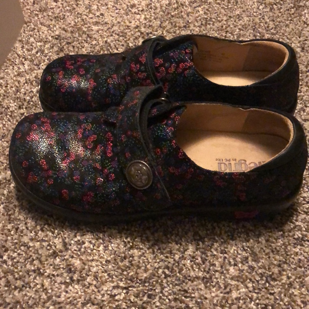 Women’s Algeria shoes